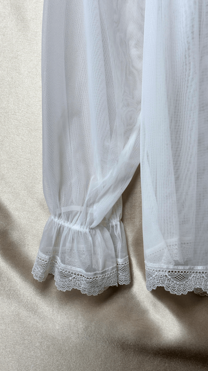 Victorian Cuffs Night Chemise - TRÈS FOU OR SOMETHING