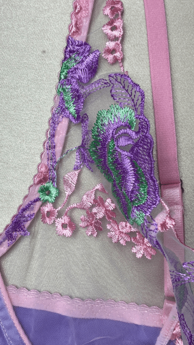 Whimsical Bra - TRÈS FOU OR SOMETHING