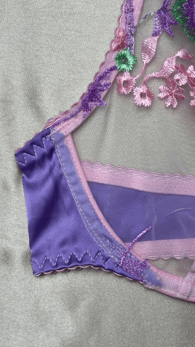 Whimsical Bra - TRÈS FOU OR SOMETHING