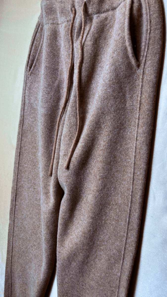 Woolly Luxe Sable Jogger - TRÈS FOU OR SOMETHING