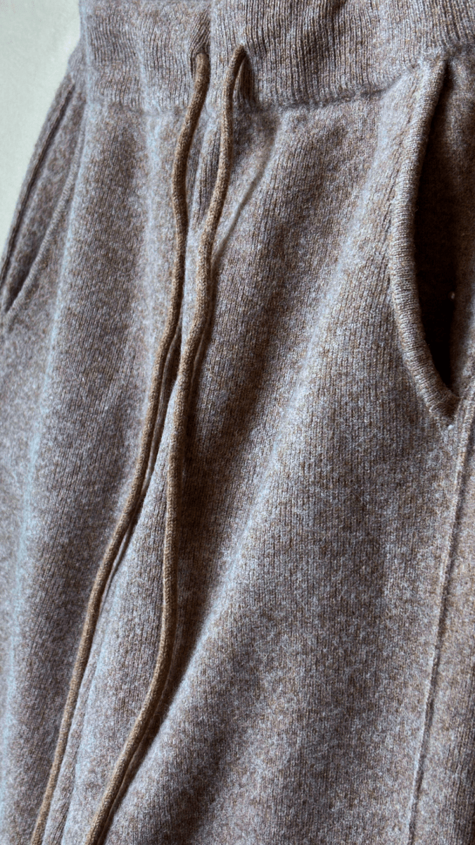 Woolly Luxe Sable Jogger - TRÈS FOU OR SOMETHING
