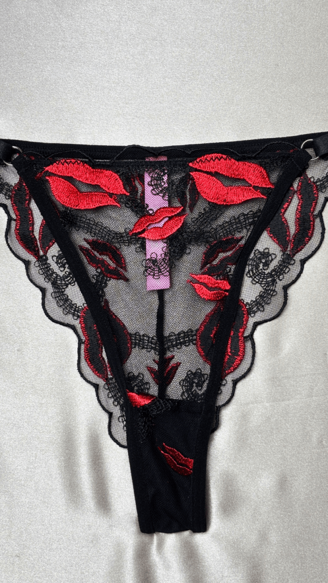 XOXO Black Panty - TRÈS FOU OR SOMETHING