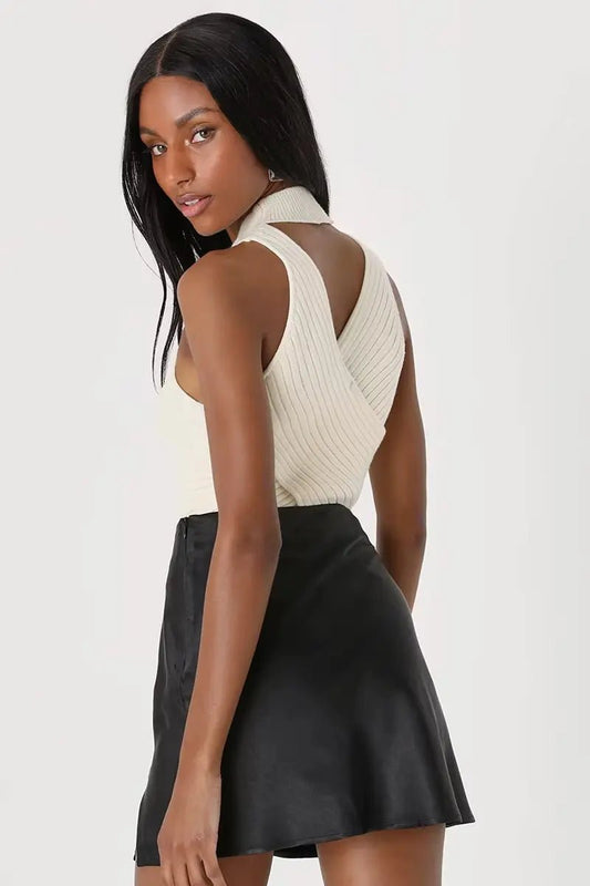 Nail That First Date Look: Outfit Tips to Wow Your Crush! - CHAMBRE 535