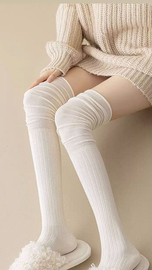 Room For Your Thighs Thigh Socks CHAMBRE 535