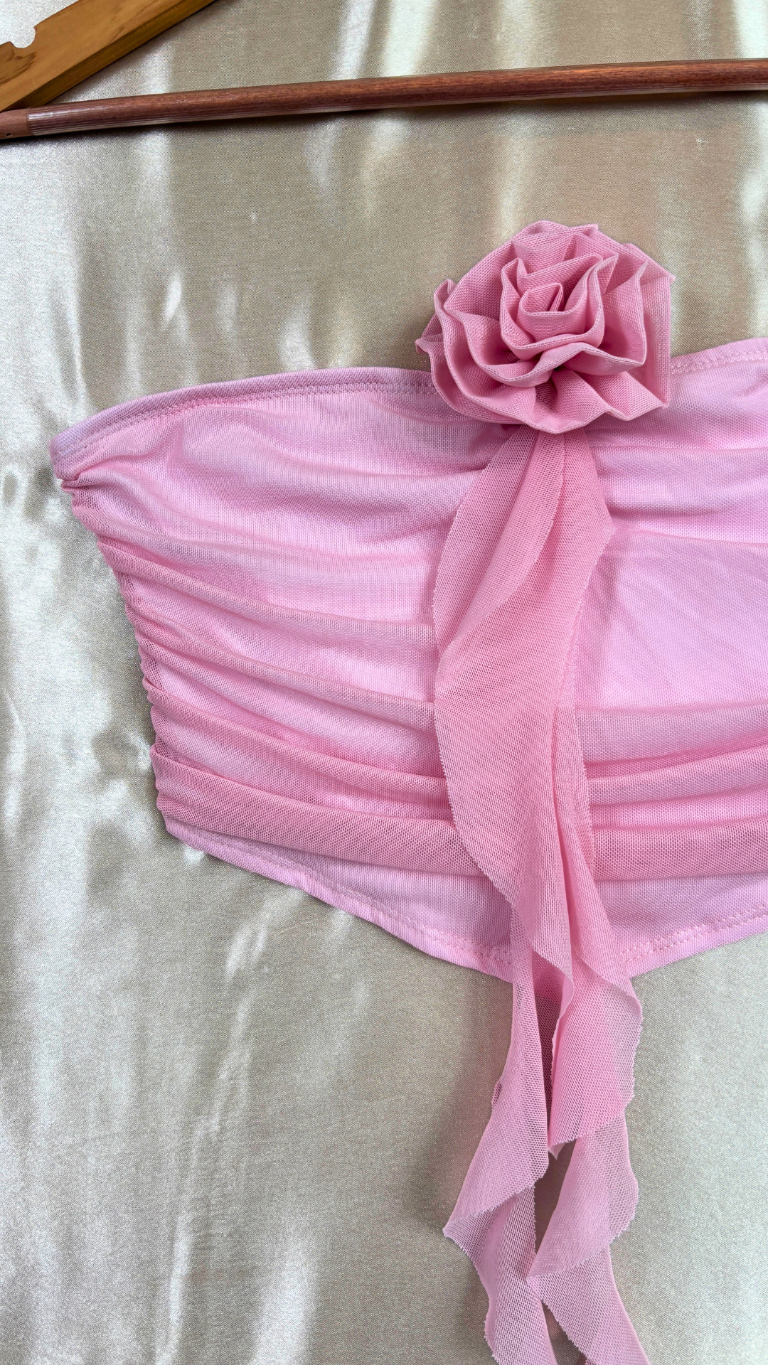 Flower Ruffle Tube Top TRÈS FOU OR SOMETHING