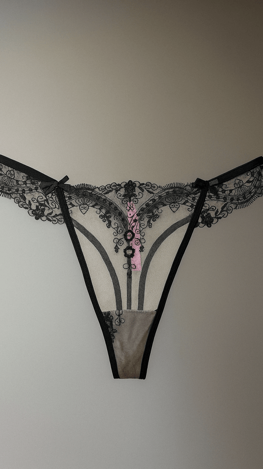 Audrey Panty - CHAMBRE 535