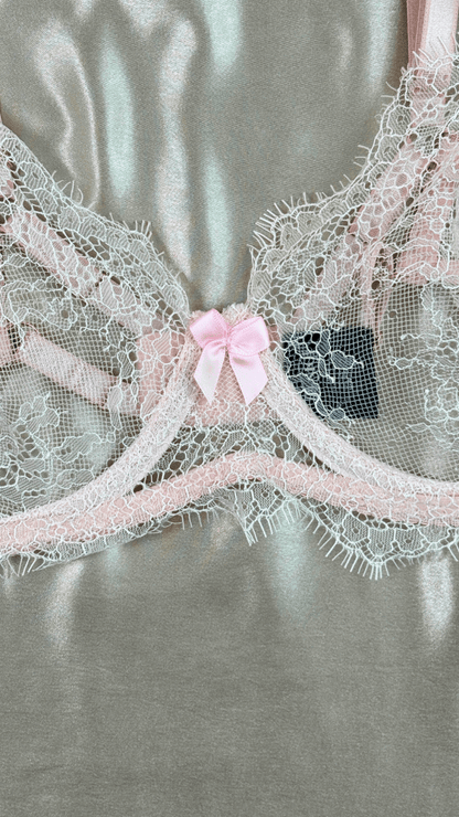 Babygirl Feathers Bra - TRÈS FOU OR SOMETHING