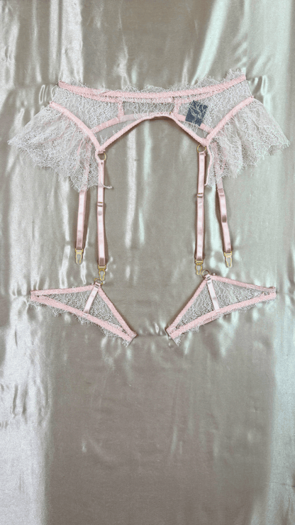 Babygirl Feathers Garter - TRÈS FOU OR SOMETHING
