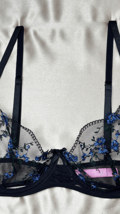 Blueberry Bra - TRÈS FOU OR SOMETHING