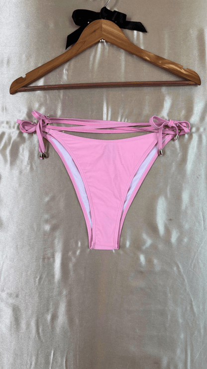 Bubblegum Bikini Bottom - TRÈS FOU OR SOMETHING