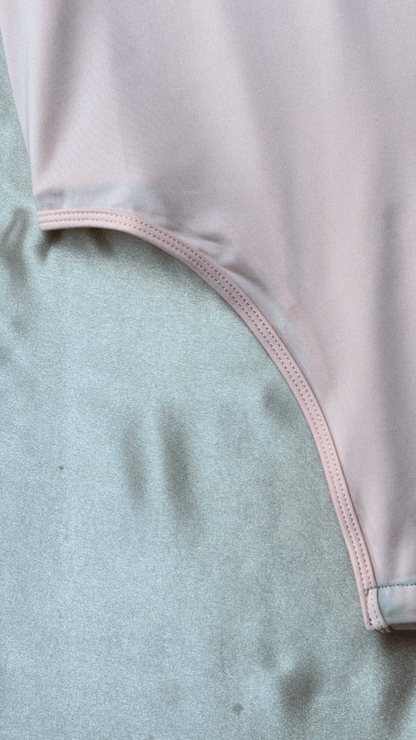 ButterSoft Stretchy Short Sleeve Pink Bodysuit Top - TRÈS FOU OR SOMETHING