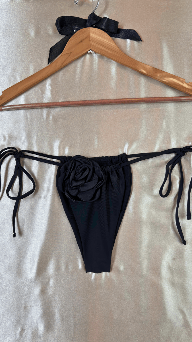 Camelia Bikini Bottom - TRÈS FOU OR SOMETHING