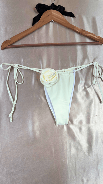 Camelia Bikini Bottom - TRÈS FOU OR SOMETHING