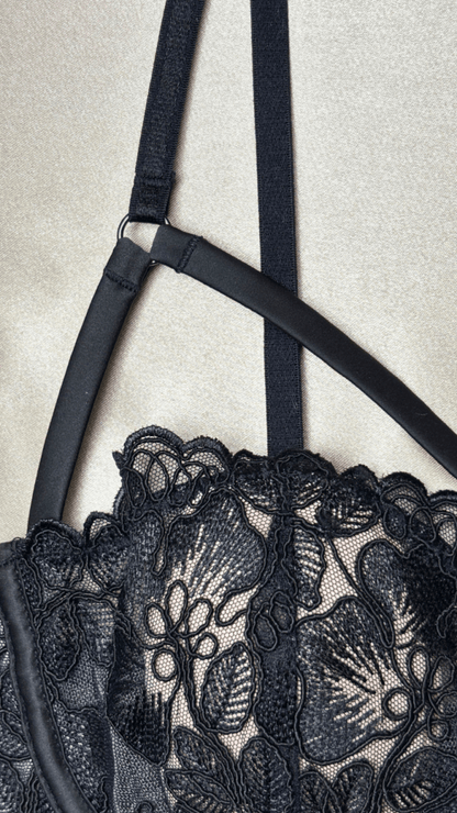 Camilia Black Bra - TRÈS FOU OR SOMETHING