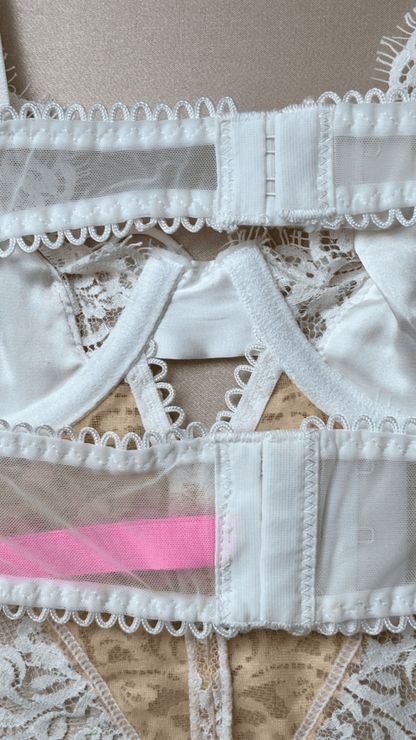 Celine White Bralette - TRÈS FOU OR SOMETHING