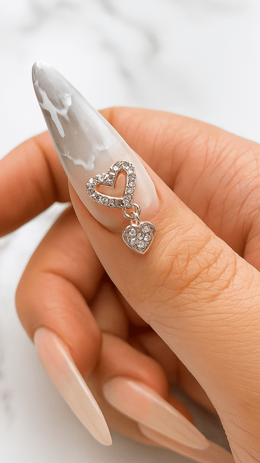 Double Hearts Nail Charm - CHAMBRE 535