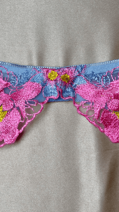 Eden Light Blue Garter - TRÈS FOU OR SOMETHING