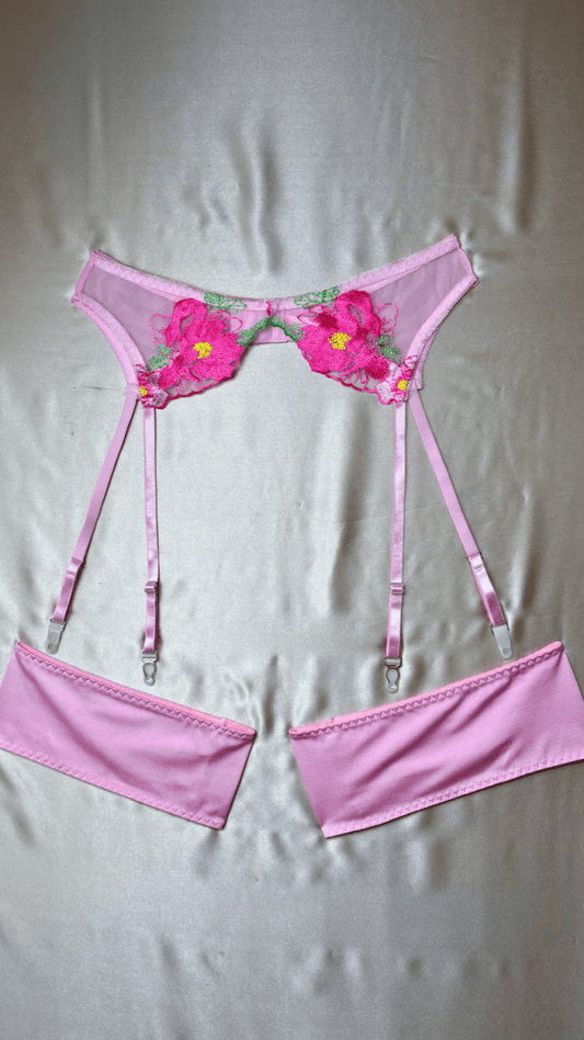 Eden Pink Garter Belt - TRÈS FOU OR SOMETHING