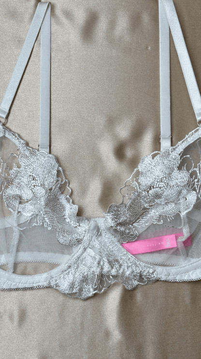 Eden White Bra - TRÈS FOU OR SOMETHING
