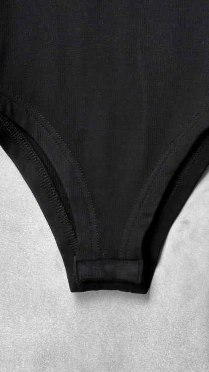 Elevated Knit Turtle Long Sleeve Black Bodysuit Top - TRÈS FOU OR SOMETHING