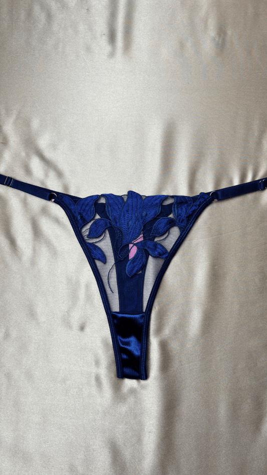 Elle Blue Panty - TRÈS FOU OR SOMETHING