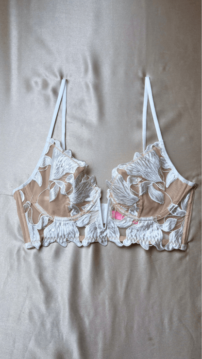 Eloise White Bralette - TRÈS FOU OR SOMETHING
