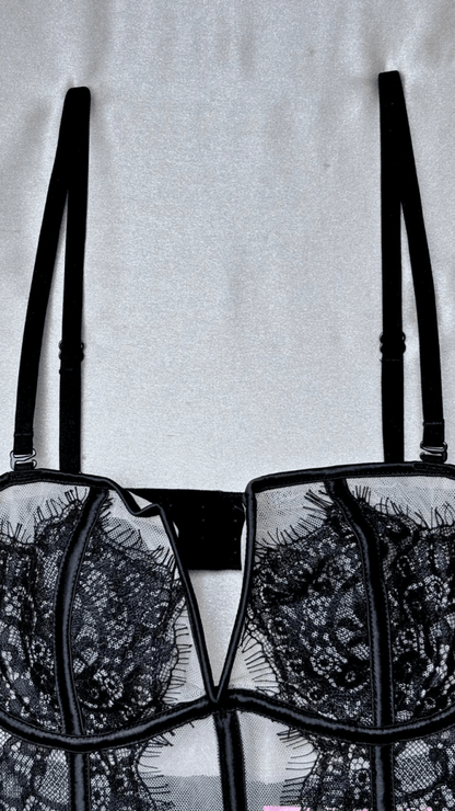 Eva Black Bustier - TRÈS FOU OR SOMETHING