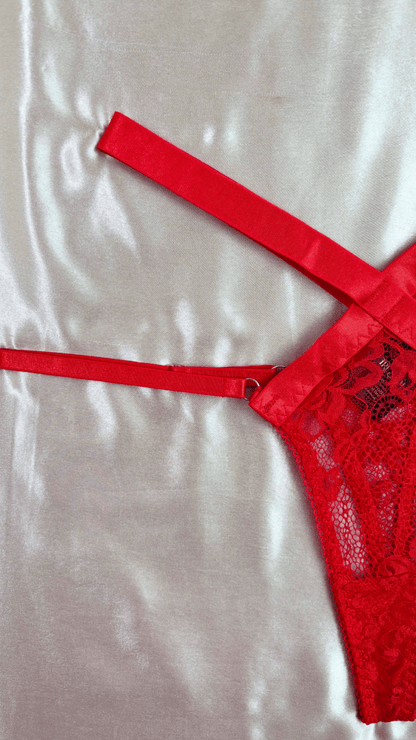 Exquisitely Wrapped in Lace Panty - TRÈS FOU OR SOMETHING