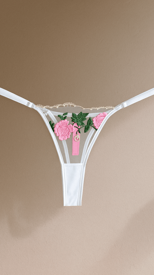 Faye Panty - CHAMBRE 535