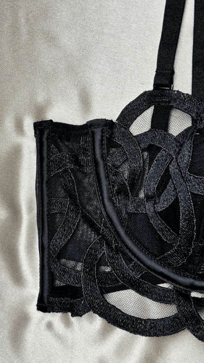 Fleur Black Bra - TRÈS FOU OR SOMETHING