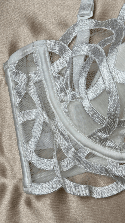 Fleur White Bra - TRÈS FOU OR SOMETHING