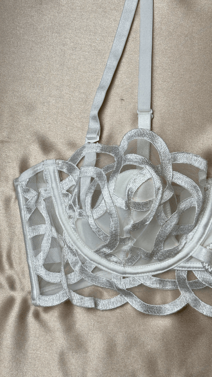 Fleur White Bra - TRÈS FOU OR SOMETHING