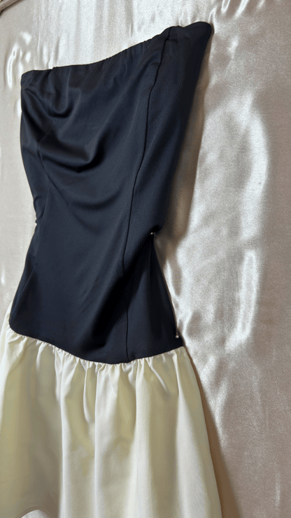 Flow Freely High Contrast Dress - TRÈS FOU OR SOMETHING