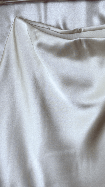 Flowy Satin Gold Skirt - TRÈS FOU OR SOMETHING