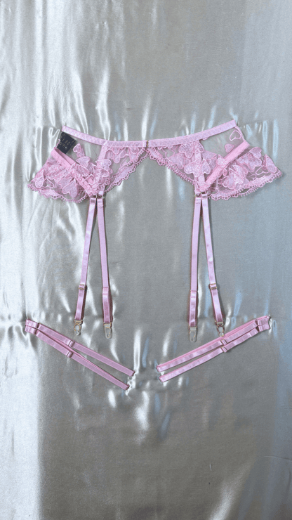 Fluttering Hearts Garter - TRÈS FOU OR SOMETHING