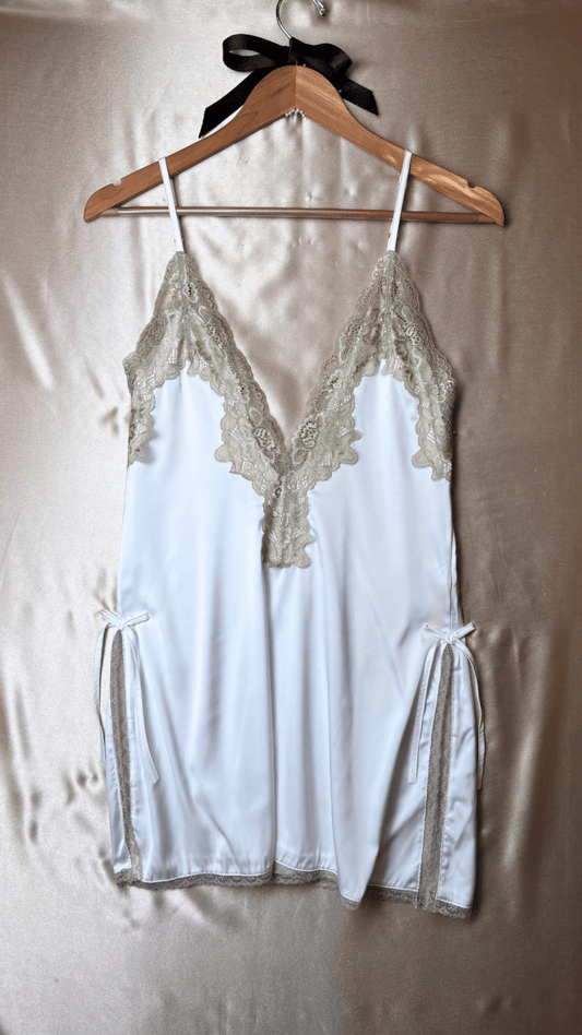 Golden Eyes Slip Night Dress - TRÈS FOU OR SOMETHING