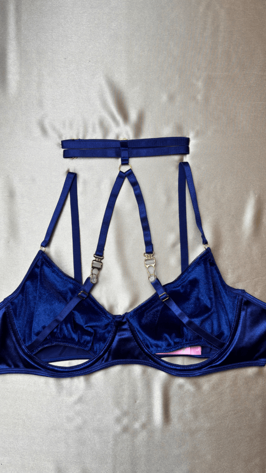 Harley Bra - TRÈS FOU OR SOMETHING