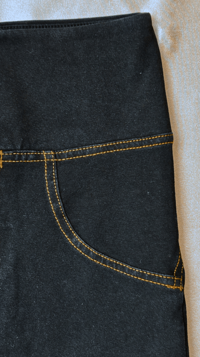 High Rise Butt Enhancer Black Jeggings - TRÈS FOU OR SOMETHING