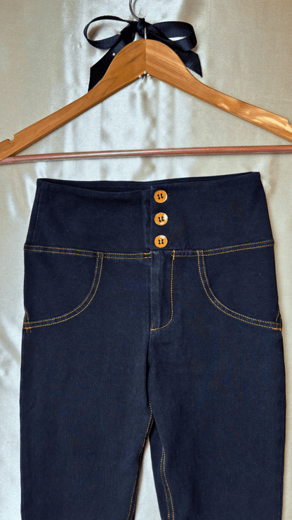 High Rise Butt Enhancer Black Jeggings - TRÈS FOU OR SOMETHING