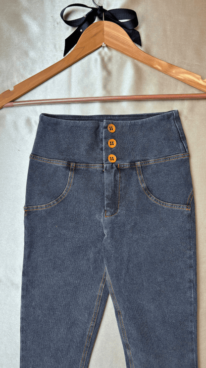 High Rise Butt Enhancer Gray Jeggings - TRÈS FOU OR SOMETHING