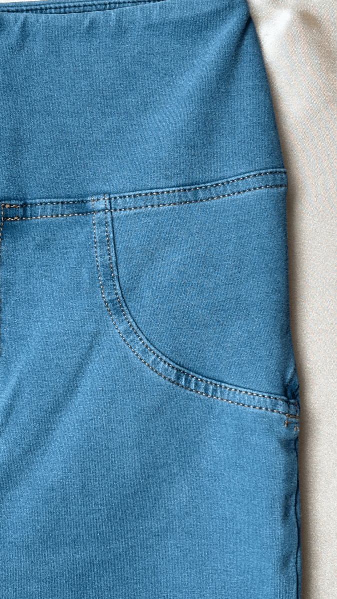 High Rise Butt Enhancer Light Blue Jeggings - TRÈS FOU OR SOMETHING