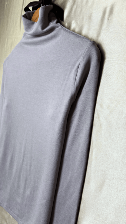 KeepWarm Long Sleeve Gray Turtleneck Top - TRÈS FOU OR SOMETHING