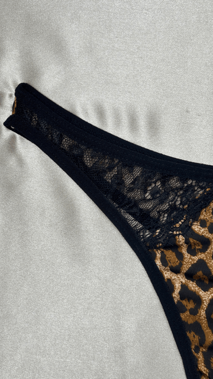 Leona Panty - TRÈS FOU OR SOMETHING