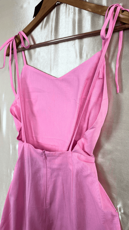 Light Linen Dress - TRÈS FOU OR SOMETHING