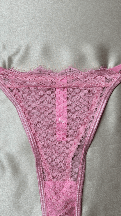 Lolli Panty - TRÈS FOU OR SOMETHING