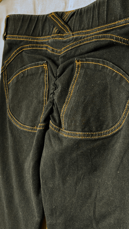 Low Rise Stay Up Butt Enhancer Black Jeggings - TRÈS FOU OR SOMETHING