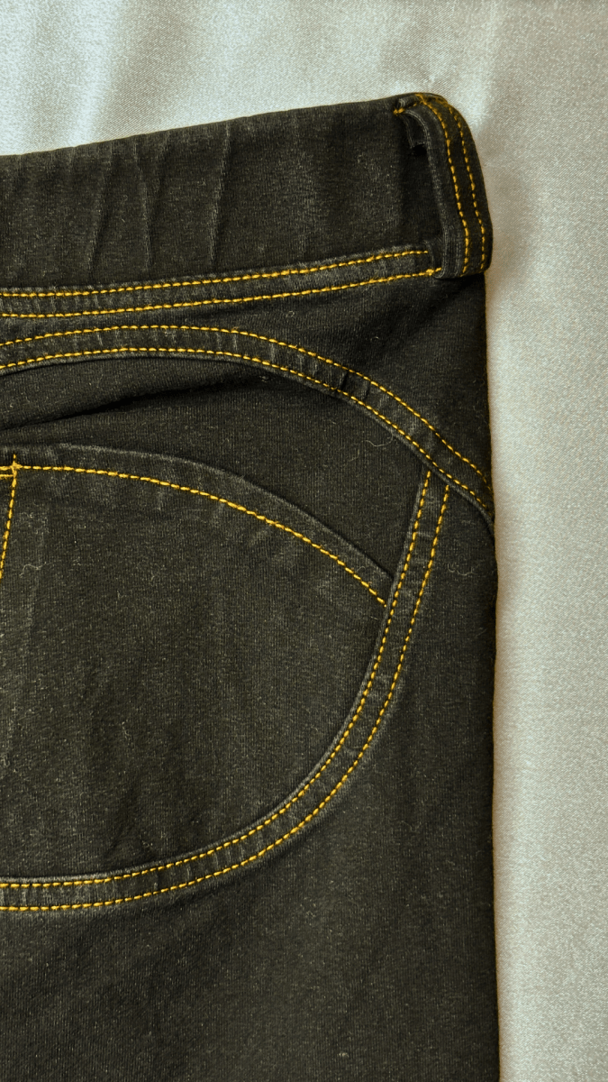 Low Rise Stay Up Butt Enhancer Black Jeggings - TRÈS FOU OR SOMETHING
