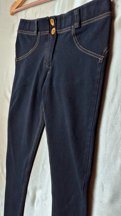 Low Rise Stay Up Butt Enhancer Black Jeggings - TRÈS FOU OR SOMETHING