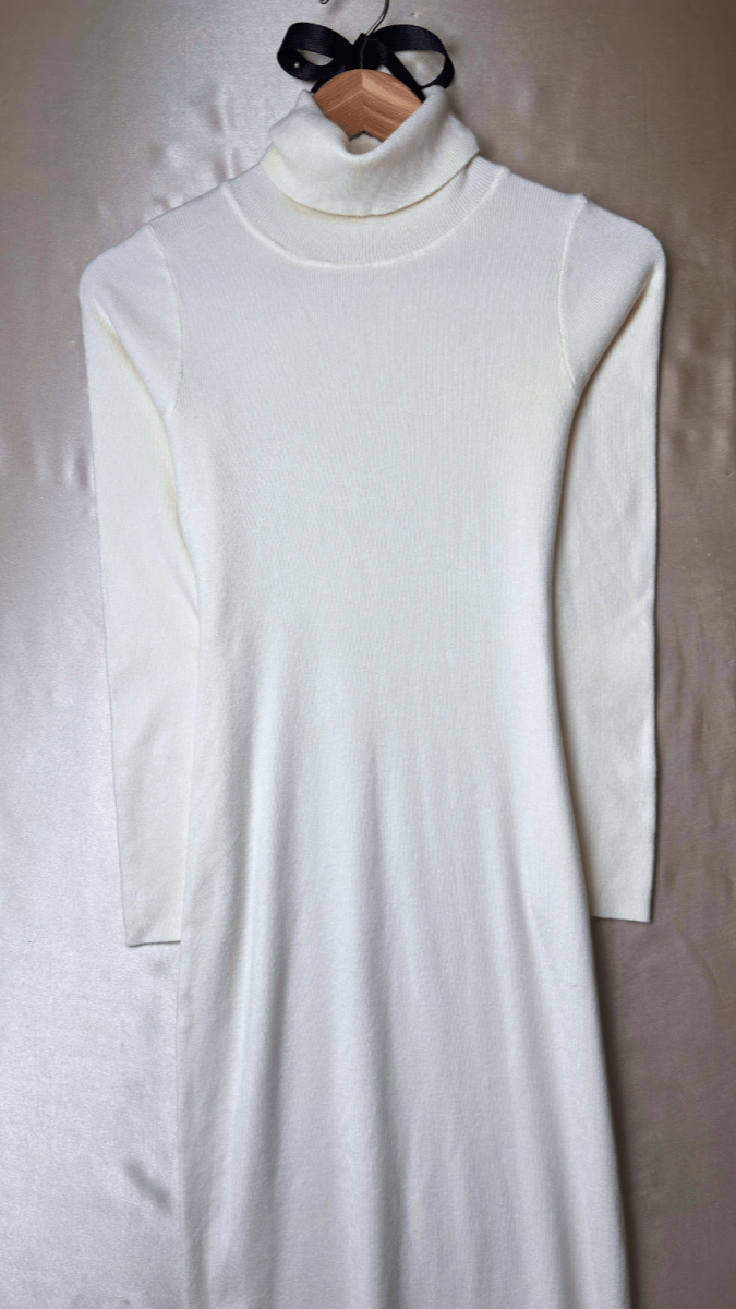 Mermaid Turtleneck Cream Dress - TRÈS FOU OR SOMETHING