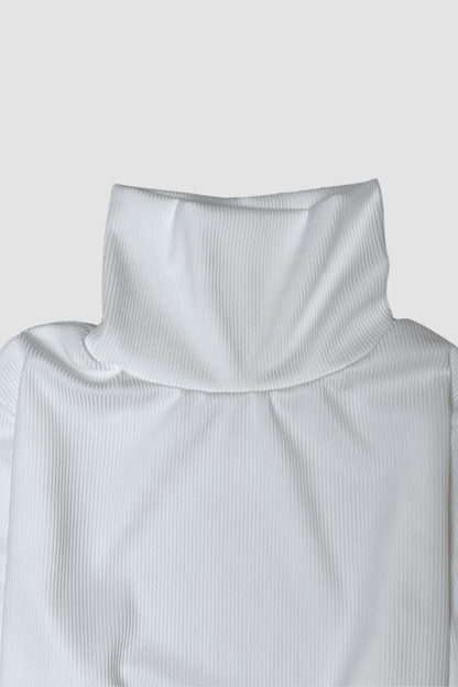 Minimal Turtle Long Sleeve White Bodysuit - TRÈS FOU OR SOMETHING